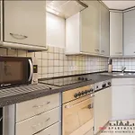 P&o Podwale Apartman *