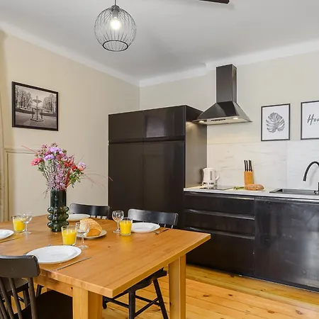 P&o Podwale Warszawa